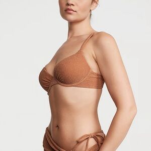 VICTORIA'S SECRET SWIM: NWT
Shimmer Icon Push-Up Bikini Top- size 38DD(E)